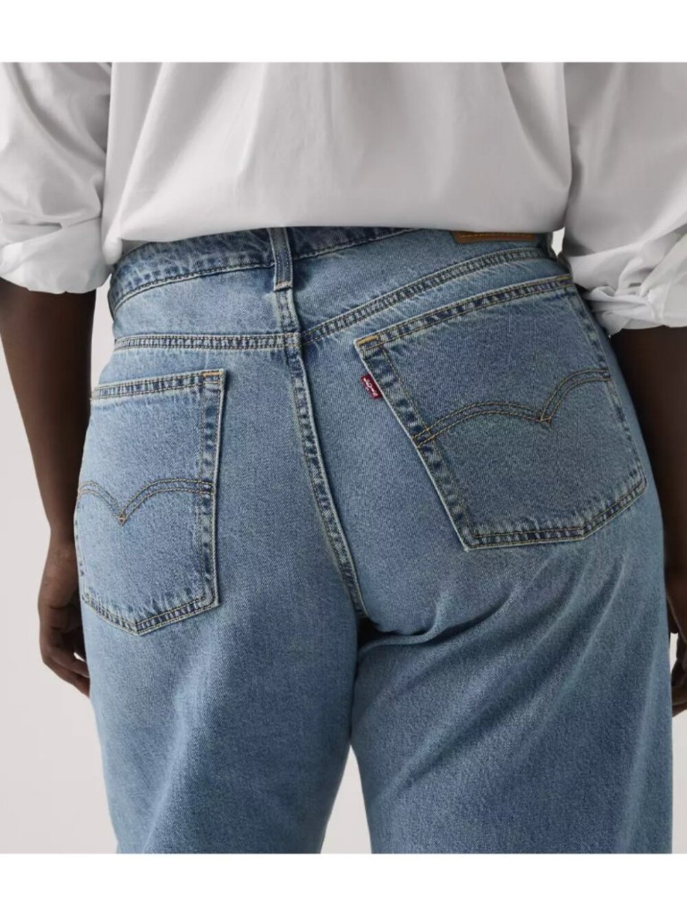 New Levi's 33x30 Baggy Dad Barrel Women's Jeans Easy Days Medium Wash - Picture 4 of 5